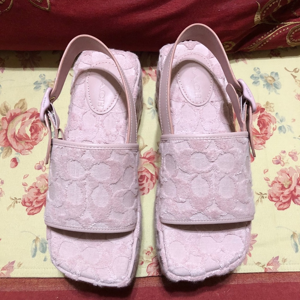 Brand New Coach Womens Noelle Pink Platform Sandals Shoes Size  6.5 Medium